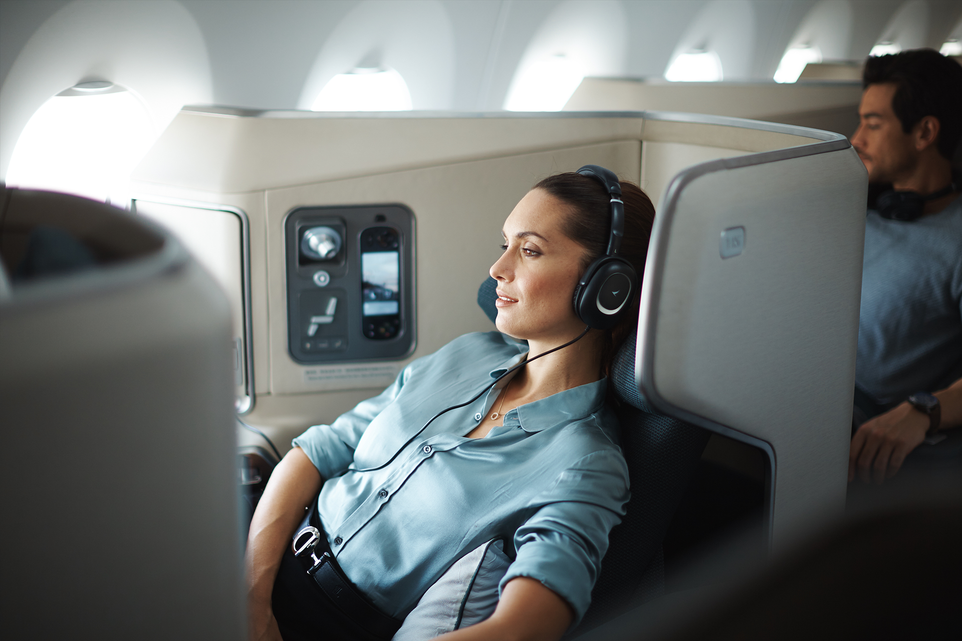 Cathay Premium Economy + Business Class