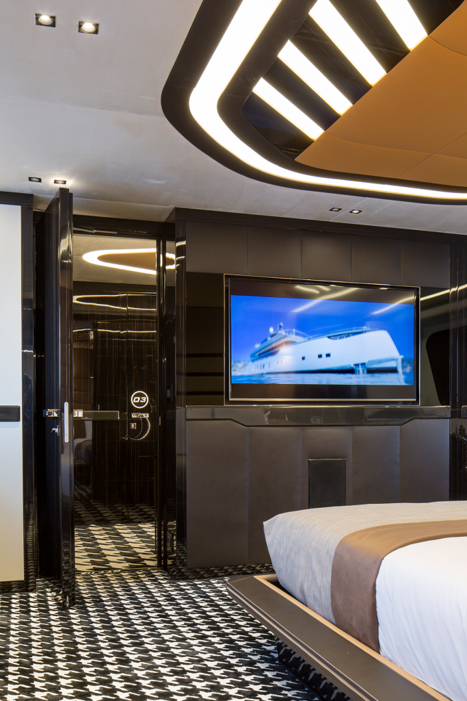 Dynamiq GTT 115 Superyacht