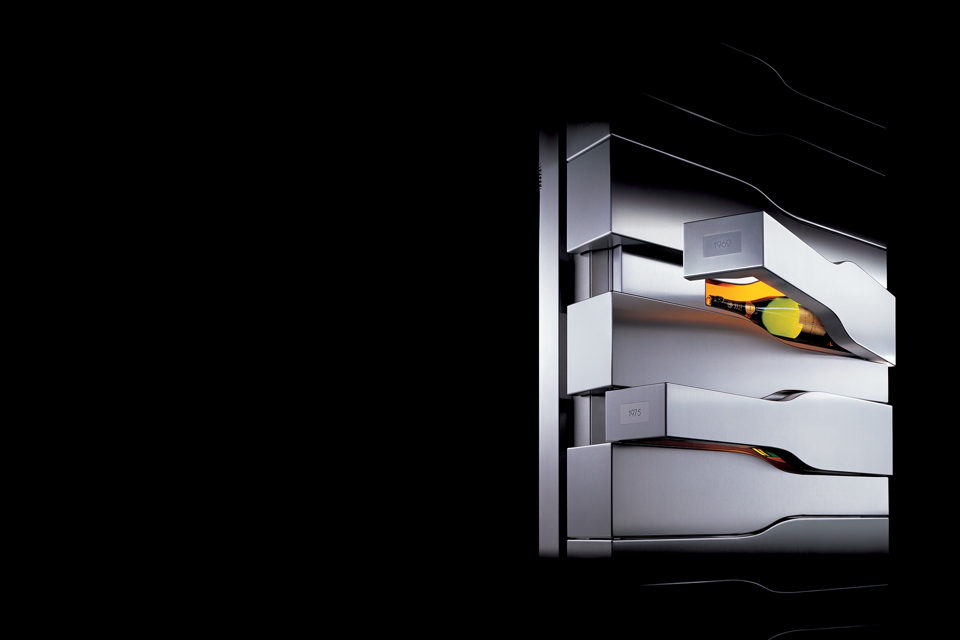 Veuve Cliquot Champagner Fridge