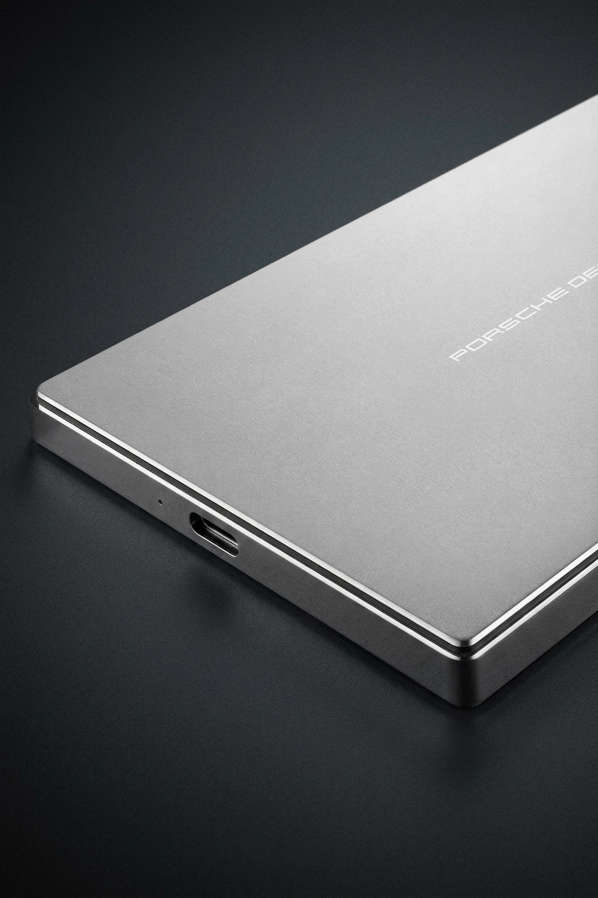 Porsche Design Festplatte by LaCie